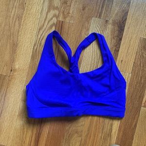 Athleta sports bra, gently used